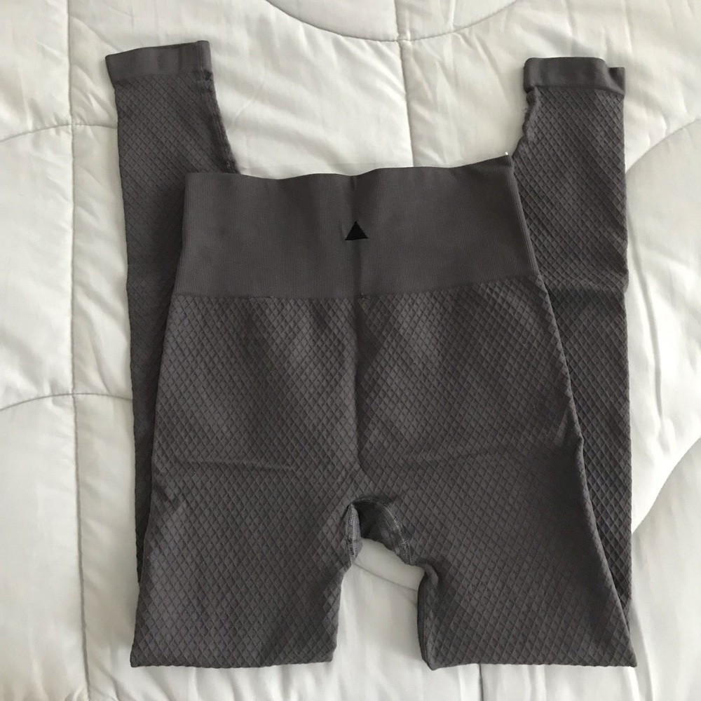 Balance Athletica Leggings